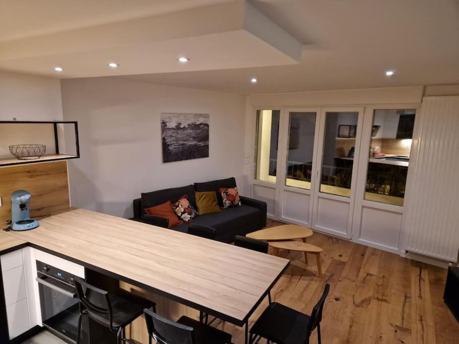 Superbe Charme Et Belle Vue Apartment Annecy Bagian luar foto