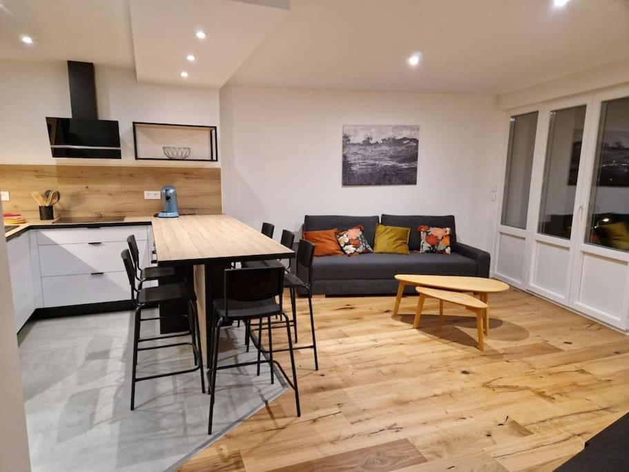 Superbe Charme Et Belle Vue Apartment Annecy Bagian luar foto
